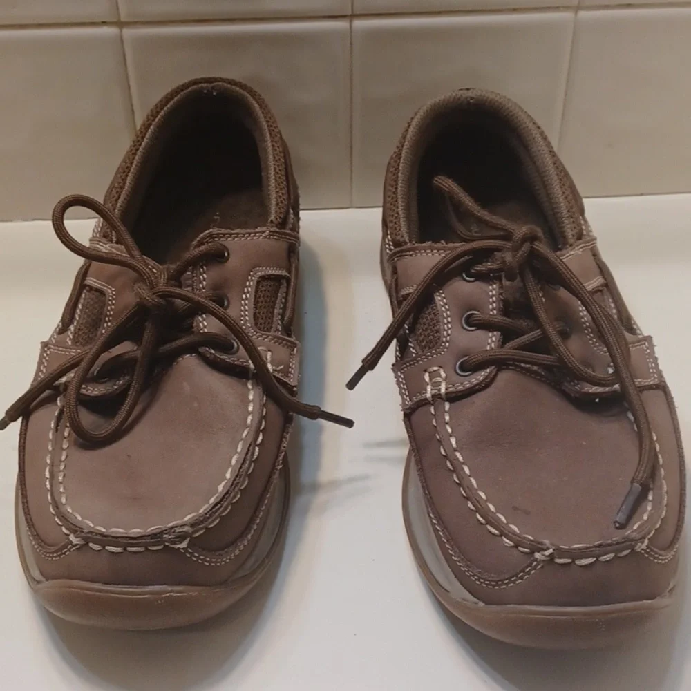 Rugged Shark Leather Mens Lace Up Brown Chunky Boat Athleisure Shoes 9M